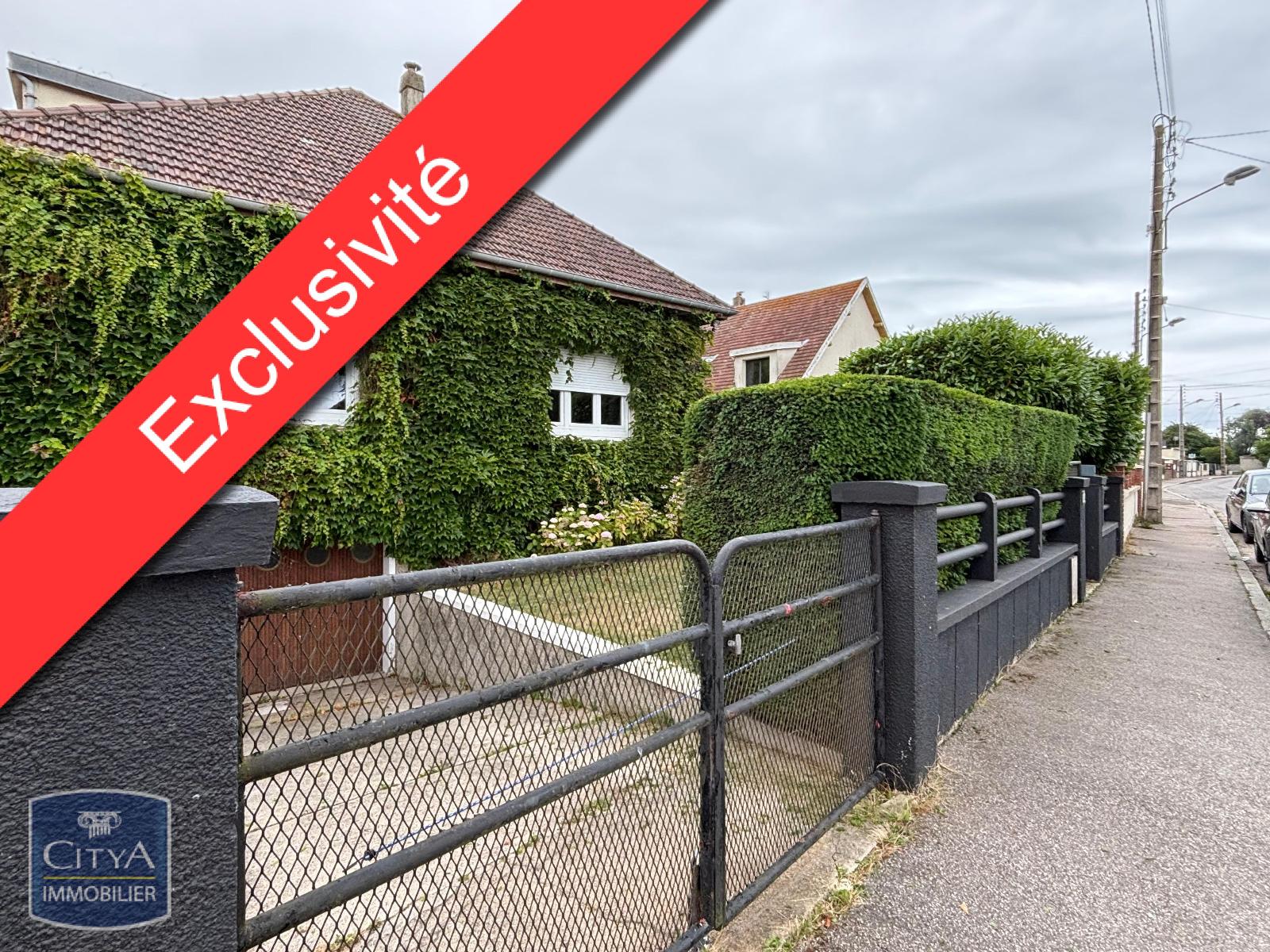 Maison à vendre &bull; 6 pièces &bull; 5 chambres &bull; 160.0m² &bull; Dieppe Dieppe