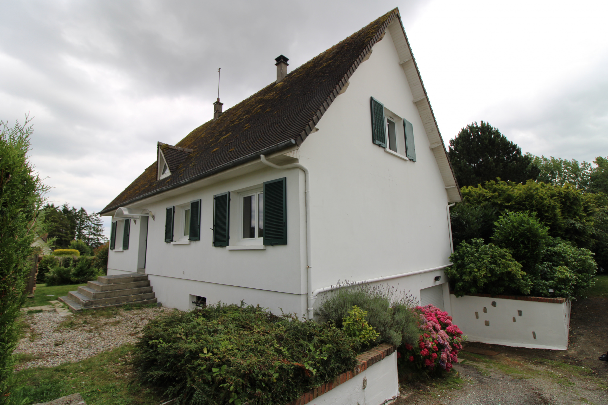 EXCLUSIVITE - AXE DIEPPE / ROUEN - PAVILLON TRADITIONNEL SU