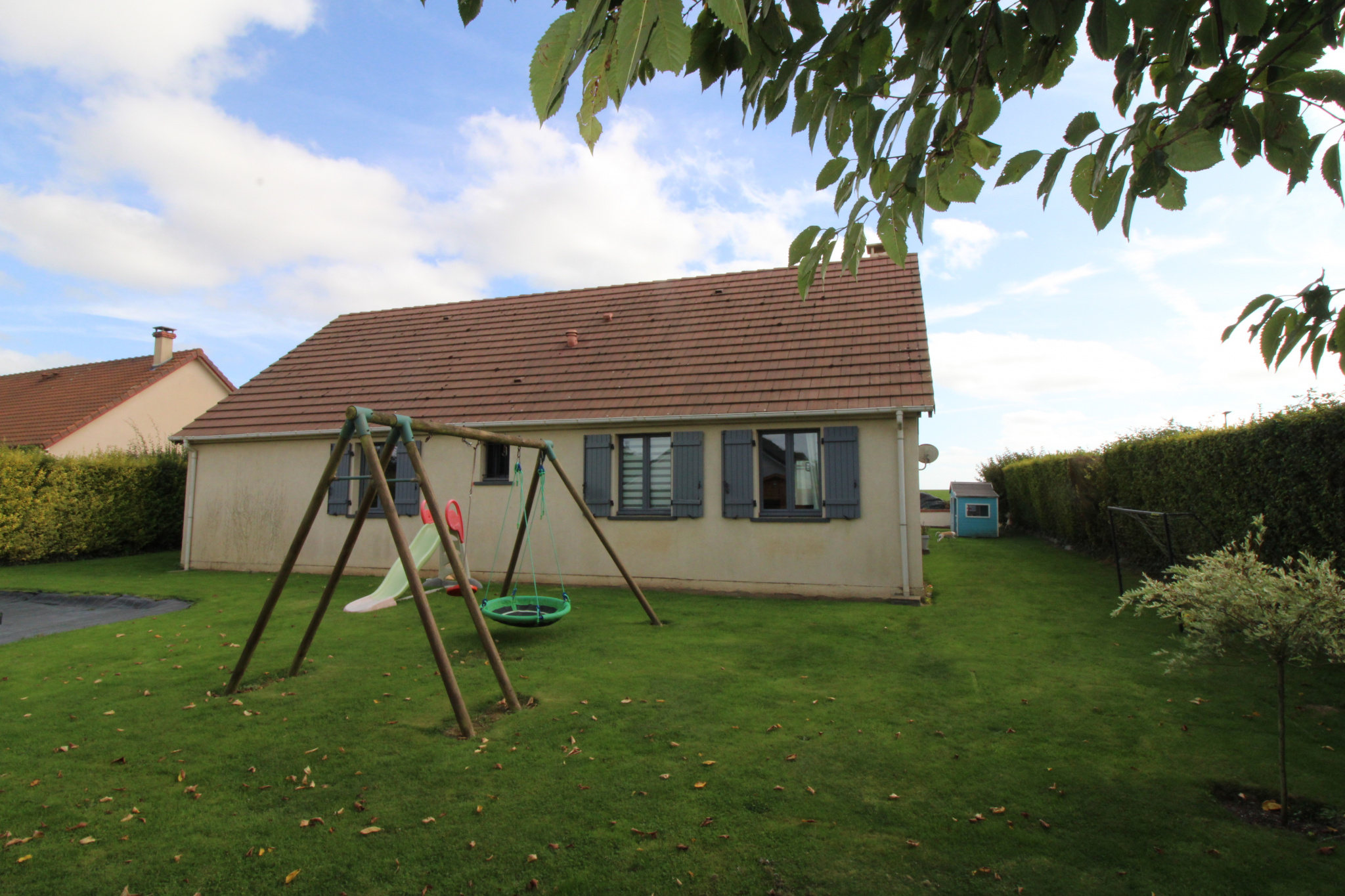 PAVILLON DE PLAIN PIED TRES SOIGNE  - ENTRE OFFRANVILLE ET L
