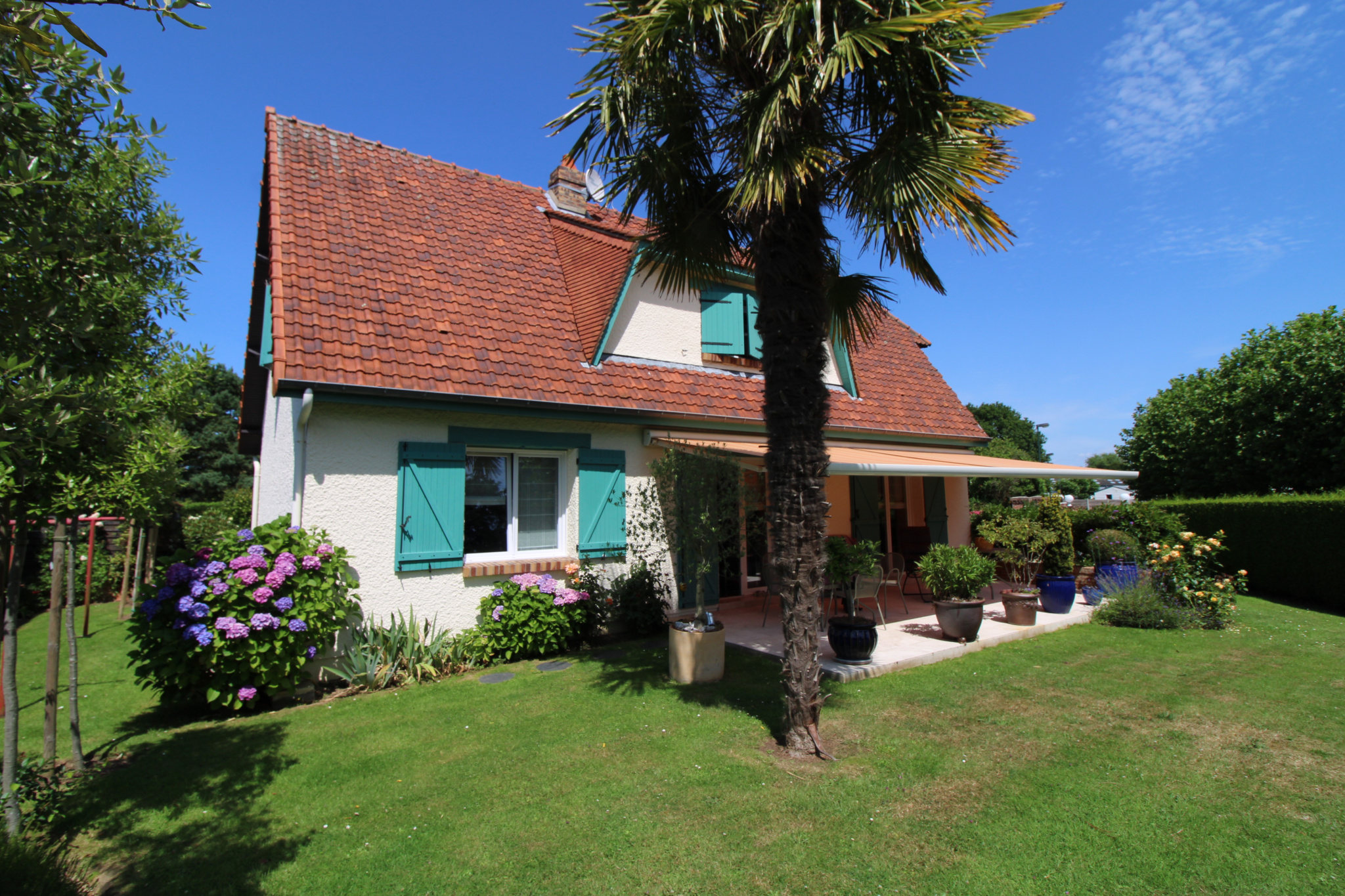 OFFRANVILLE,  Jolie maison traditionnelle très soignée.