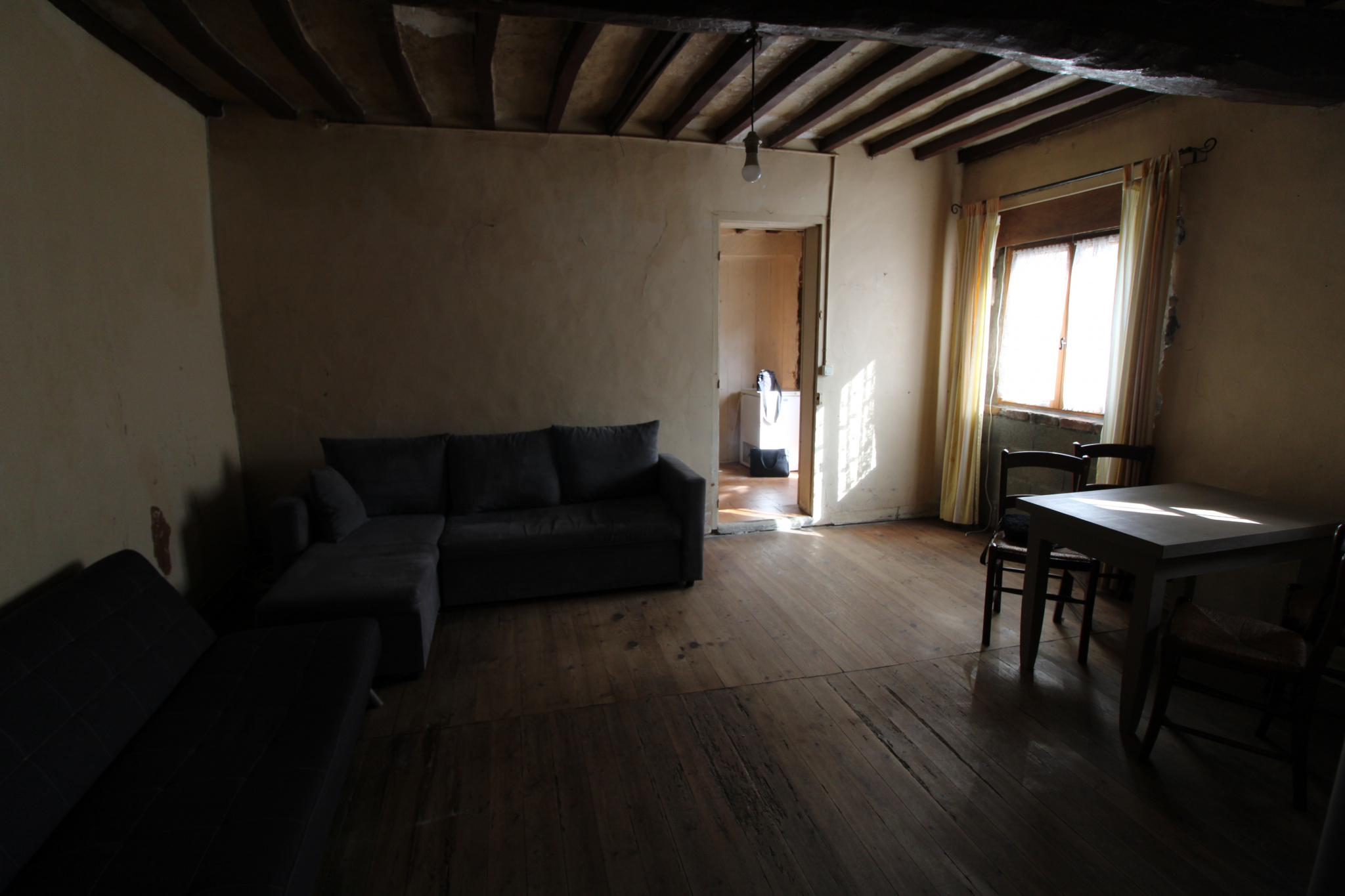 VILLAGE DE BORD DE MER, MAISON ANCIENNE A RENOVER