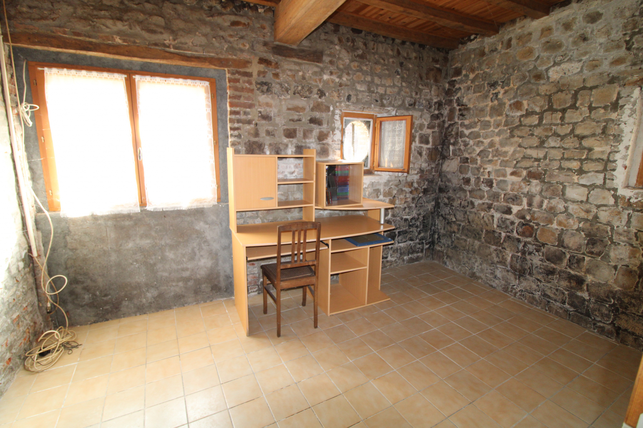 VILLAGE DE BORD DE MER, MAISON ANCIENNE A RENOVER