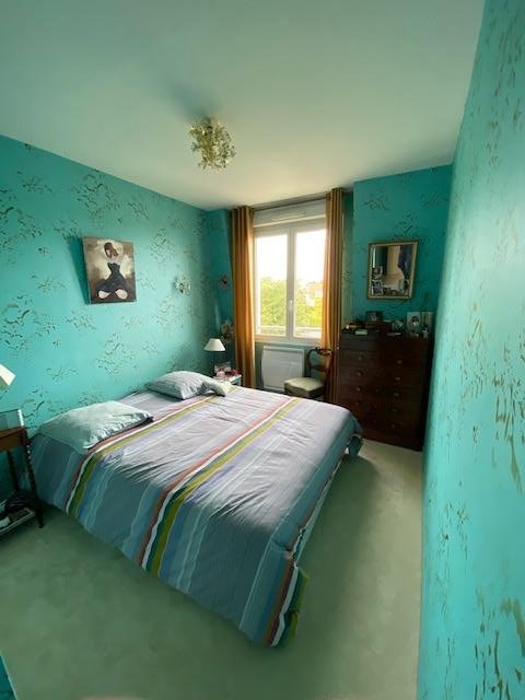 APPARTEMENT F4 ~124 m2  DANS UNE RESIDENCE AVEC ASCENSEUR A