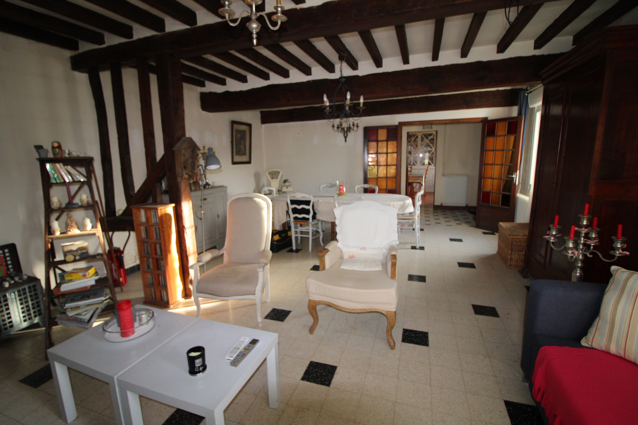 5 MINUTES DE LUNERAY, BELLE MAISON NORMANDE OFFRANT 6 CHAMBR