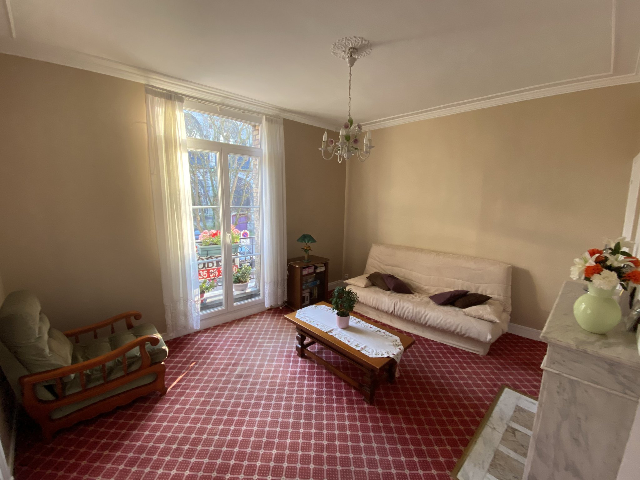  DIEPPE  Appartement ~76 m2 de type F3 au 1er étage.