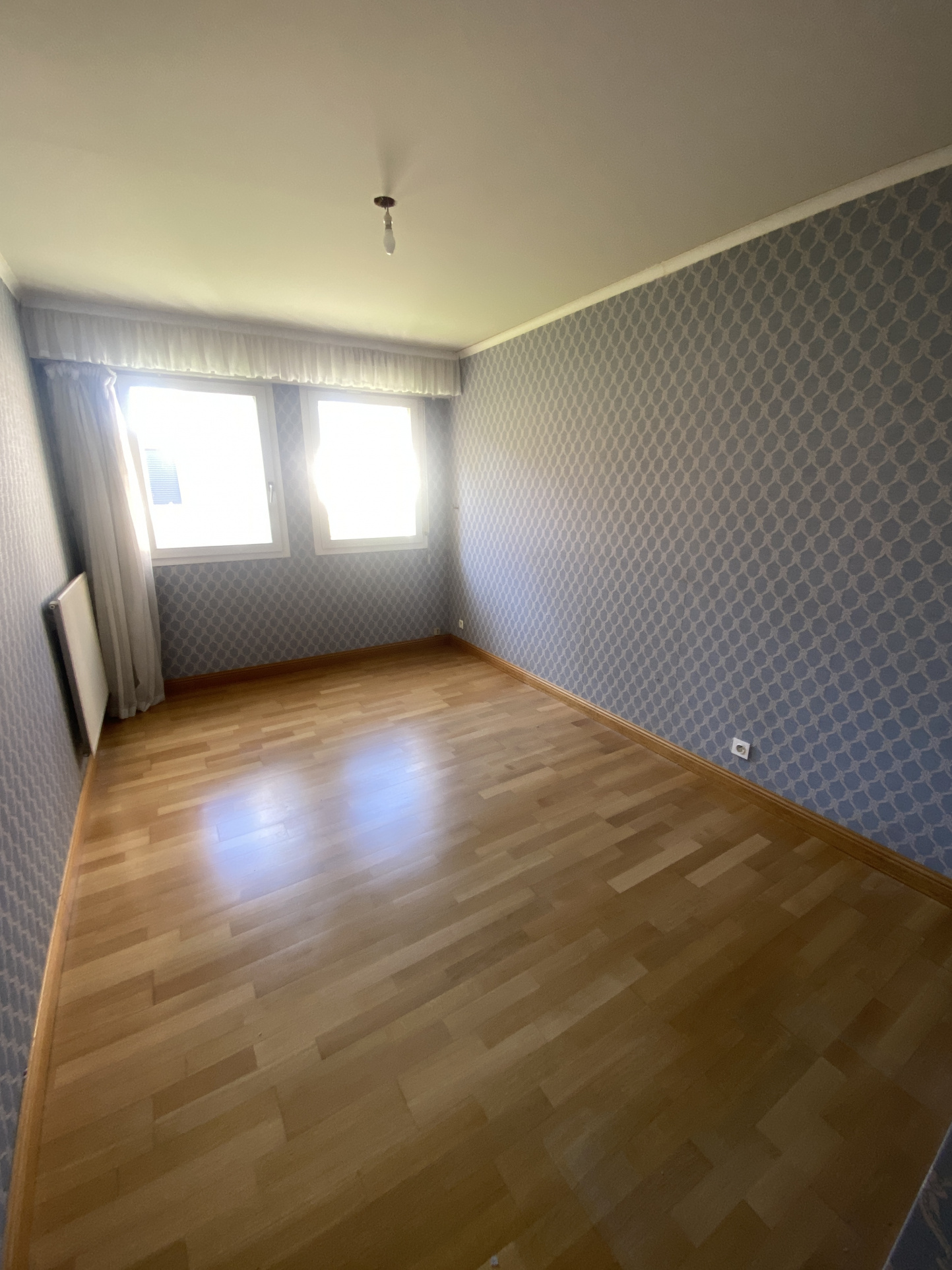 Appartement dans résidence de standing proche tous commerces