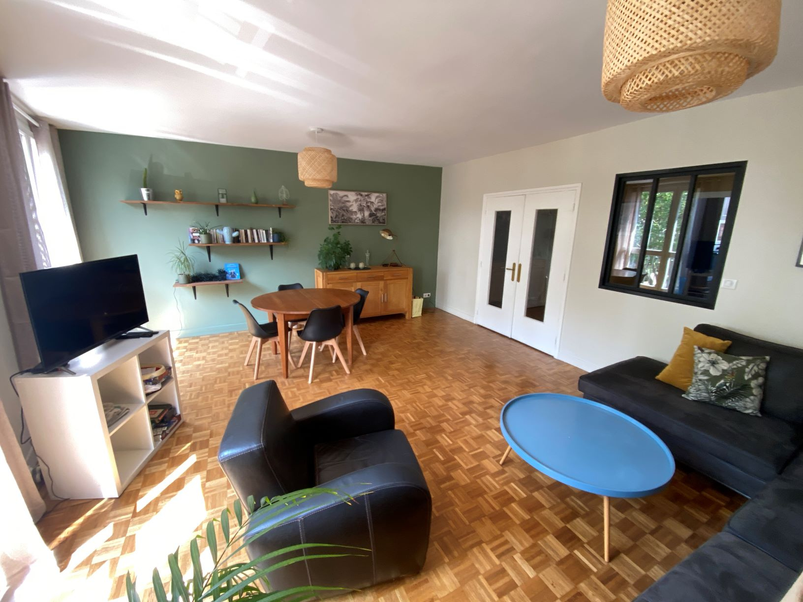 SUPERBE APPARTEMENT AVEC VUE DEGAGEE PLEIN SUD