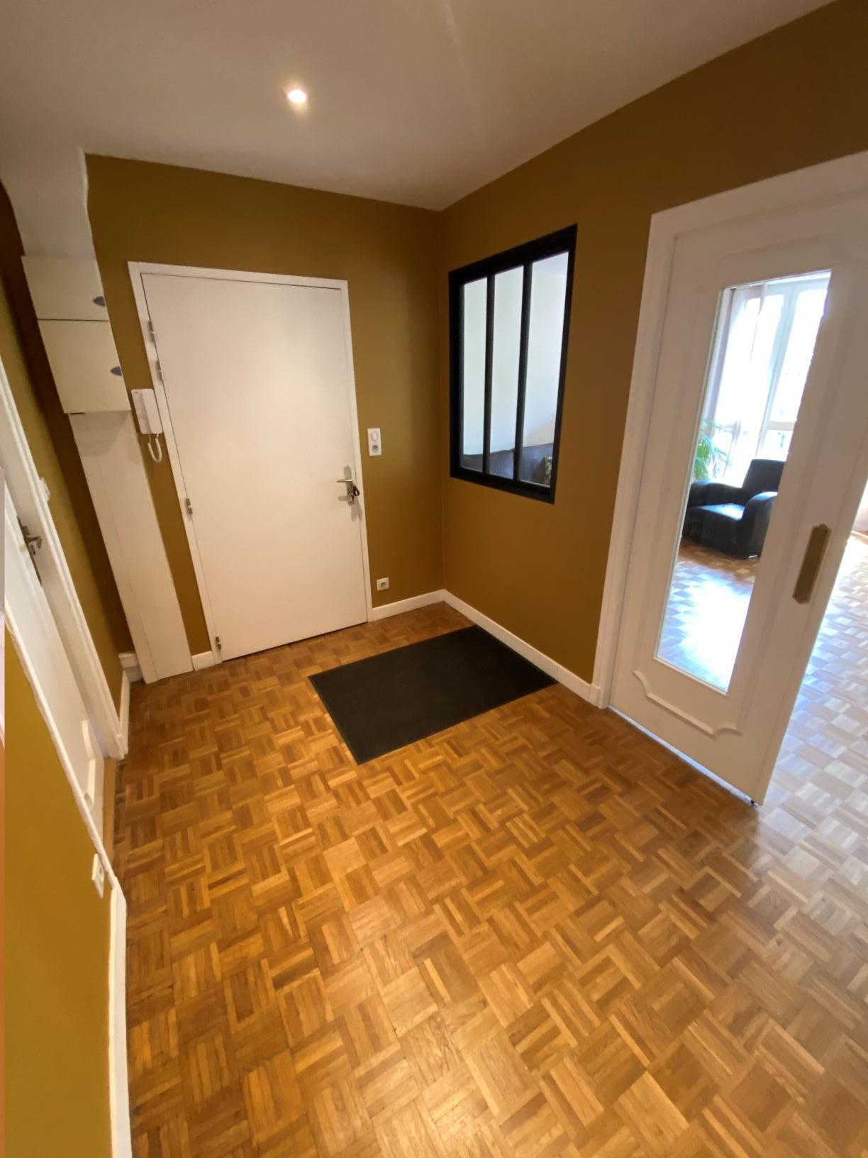 SUPERBE APPARTEMENT AVEC VUE DEGAGEE PLEIN SUD