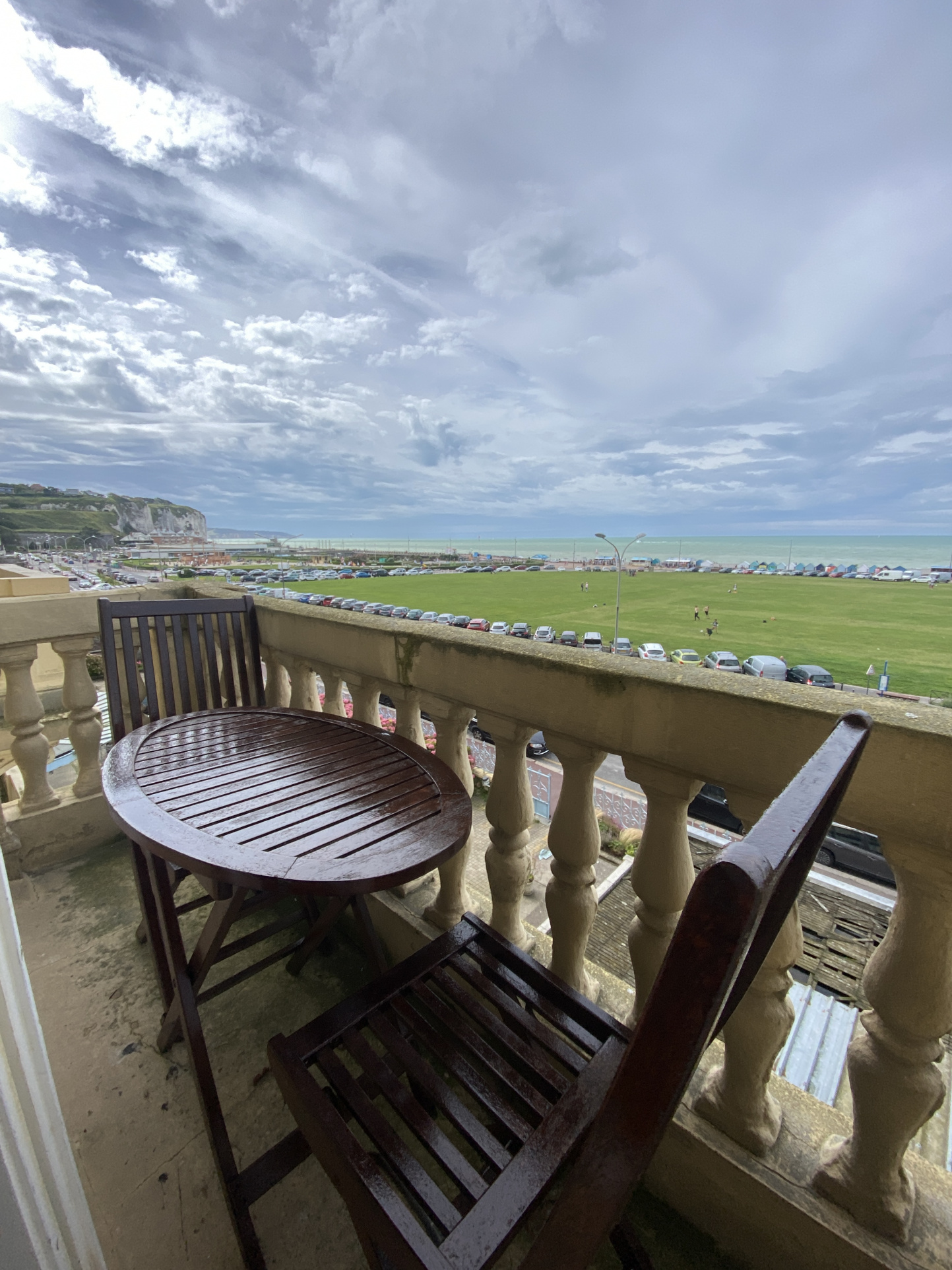 DIEPPE FRONT DE MER: SUPERBE APPARTEMENT AVEC VUE EXCEPTIONN