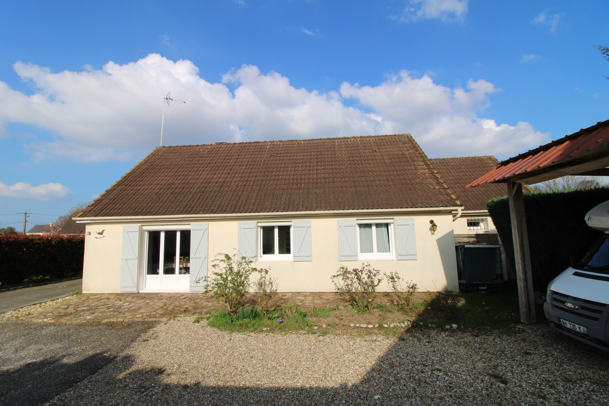 LUNERAY - PAVILLON DE PLAIN-PIED