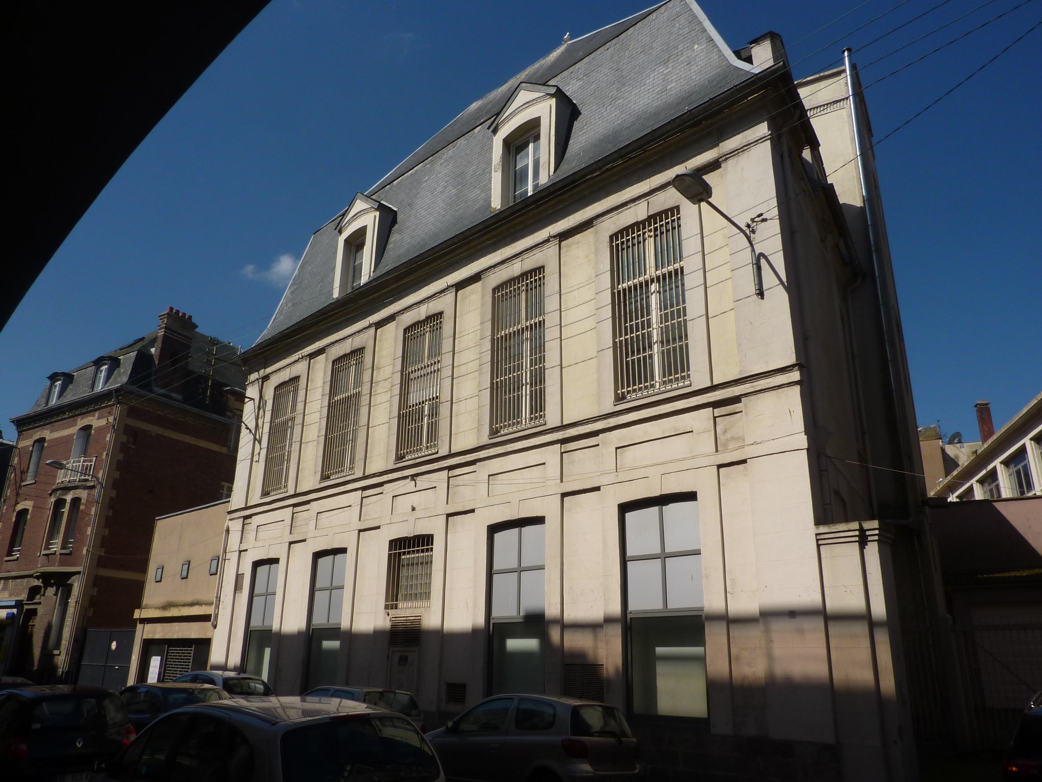 Locaux commerciaux à DIEPPE ~400 m2