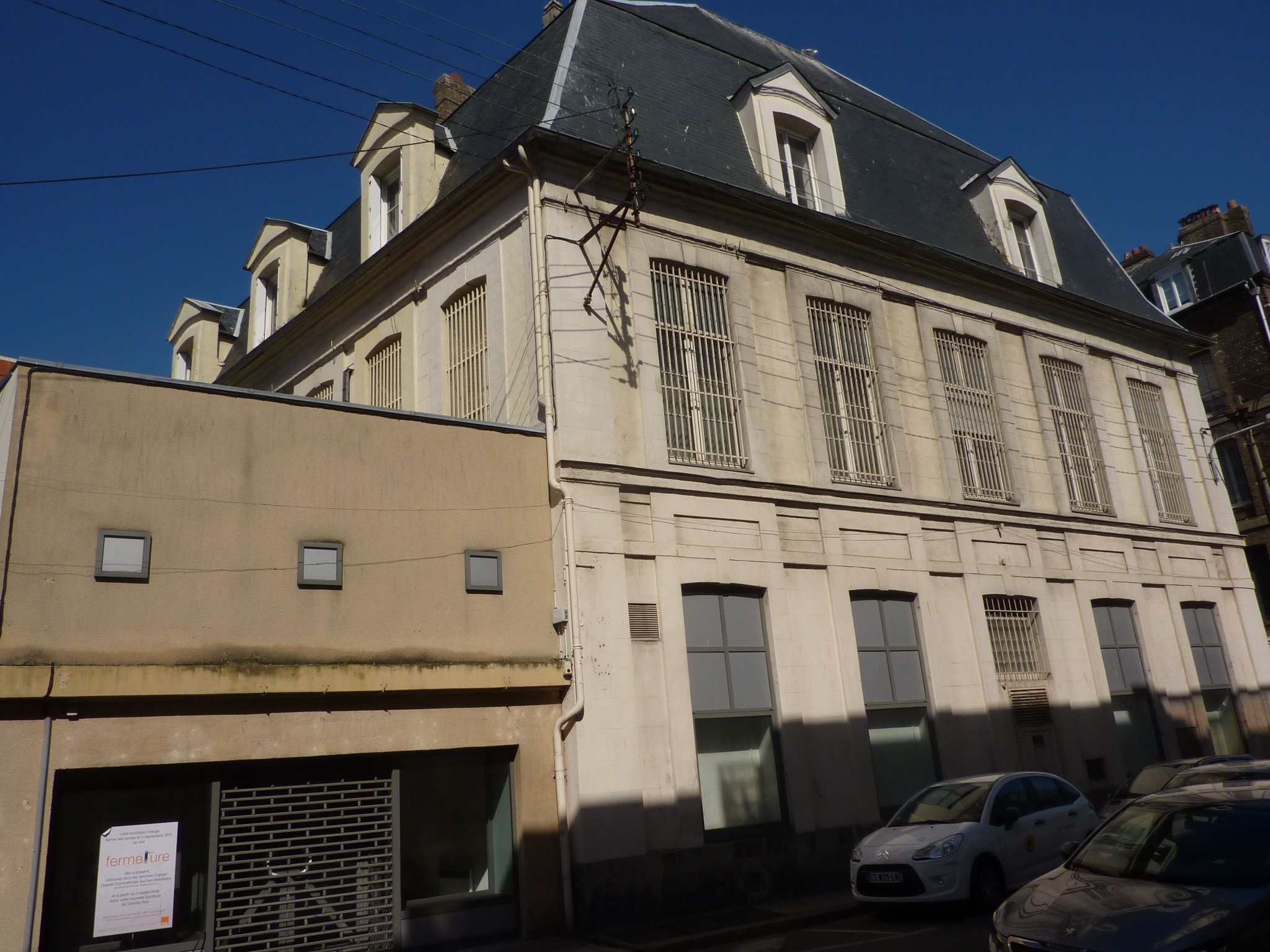 Locaux commerciaux à DIEPPE ~400 m2