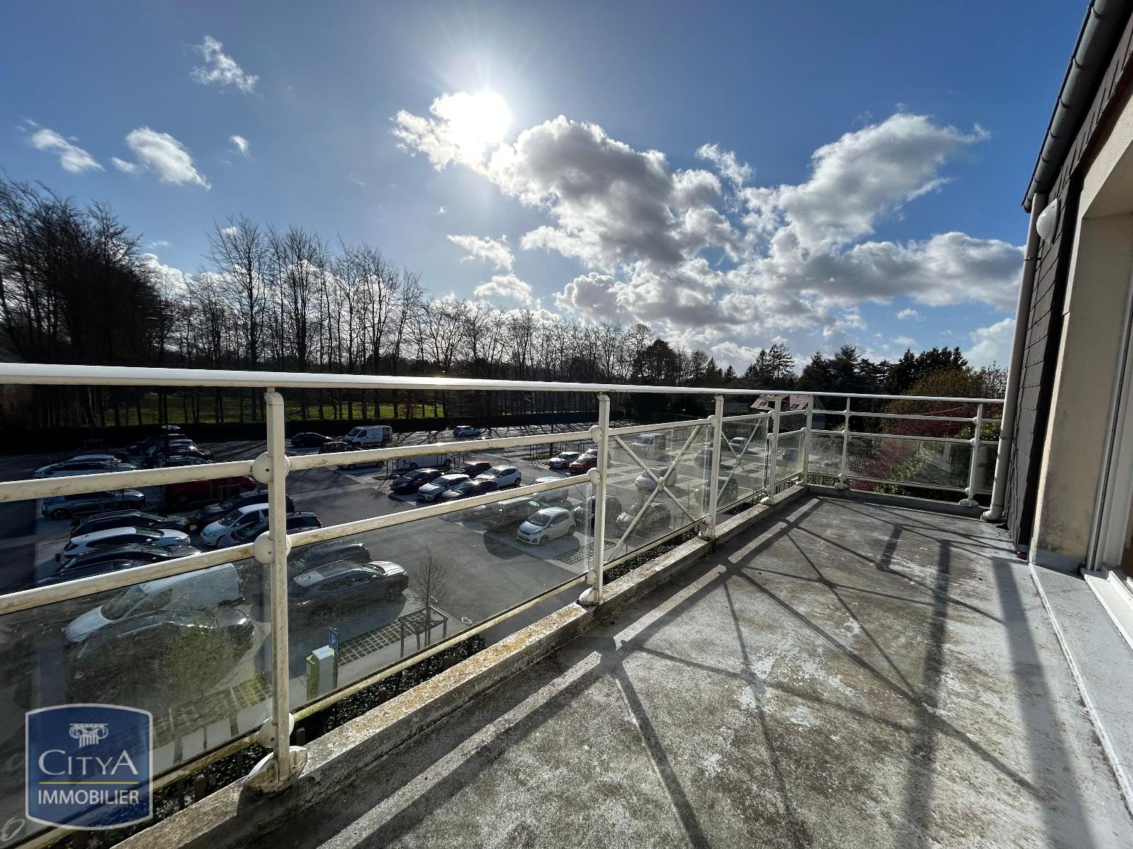 Appartement à louer &bull; 3 pièces &bull; 2 chambres &bull; 68.83m² &bull; LUNERAY LUNERAY