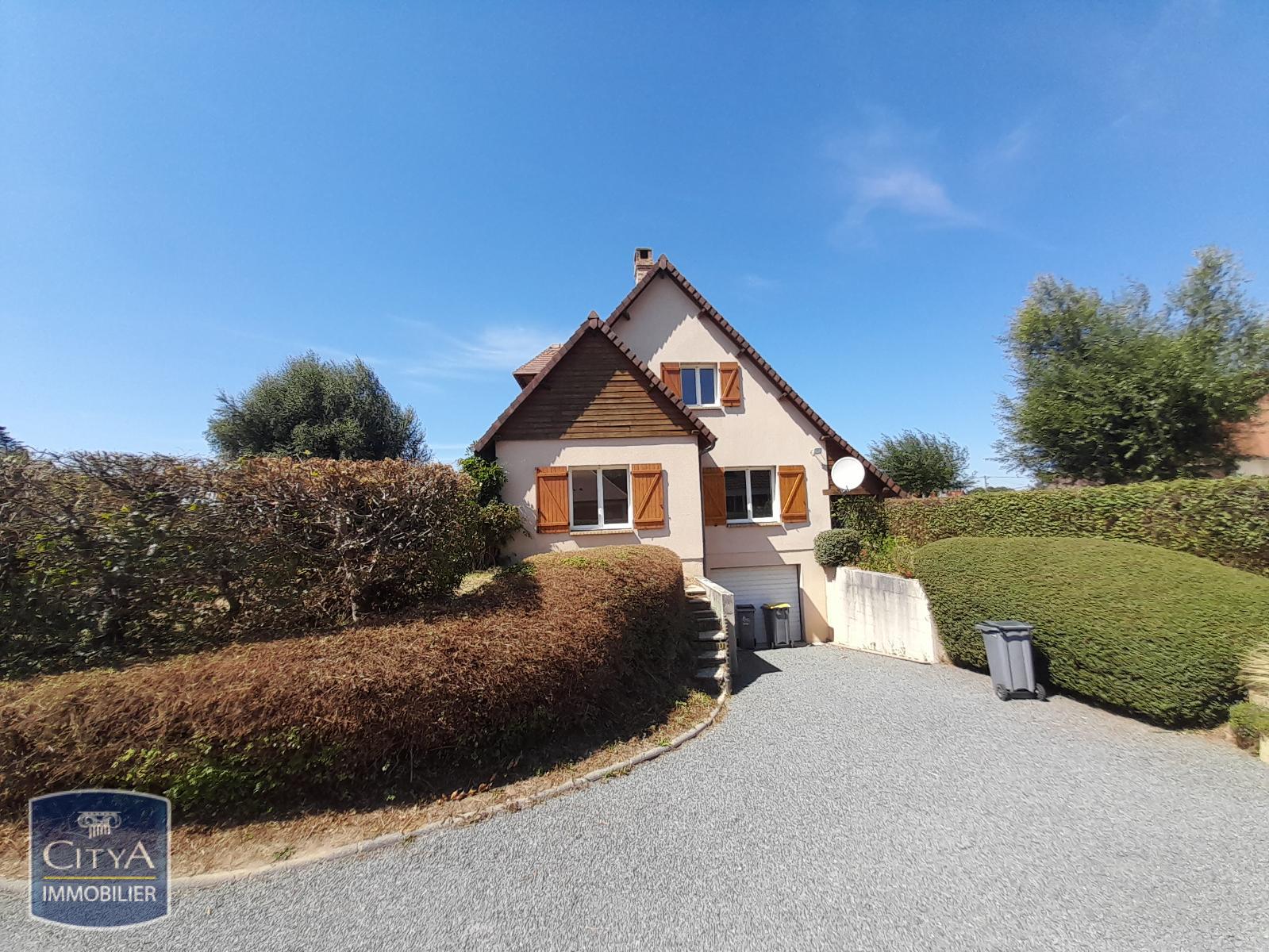 Maison à louer • 5 pièces • 129.66m² • LUNERAY LUNERAY