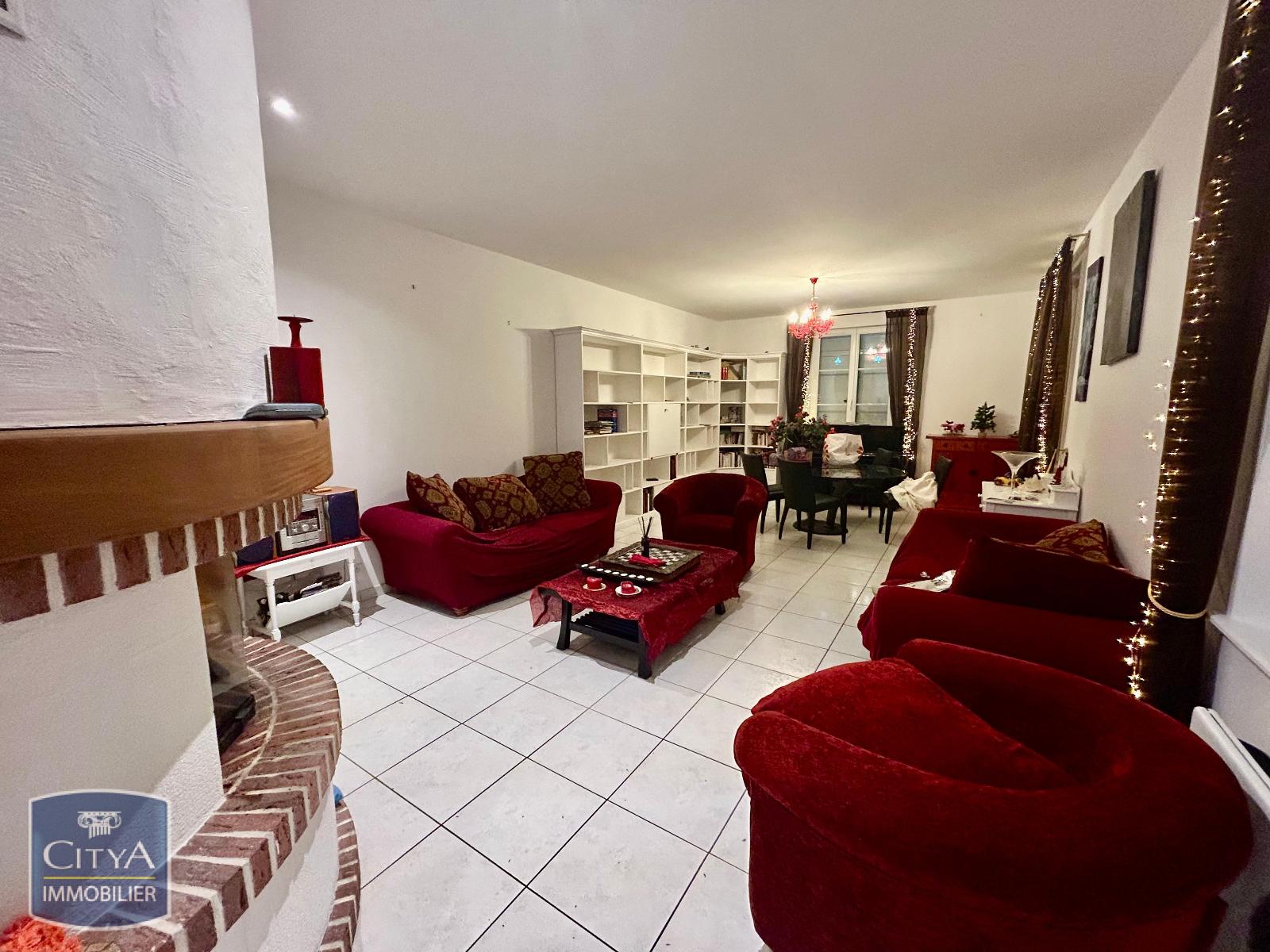 Maison à louer &bull; 4 pièces &bull; 3 chambres &bull; 102.48m² &bull; ARQUES LA BATAILLE ARQUES LA BATAILLE