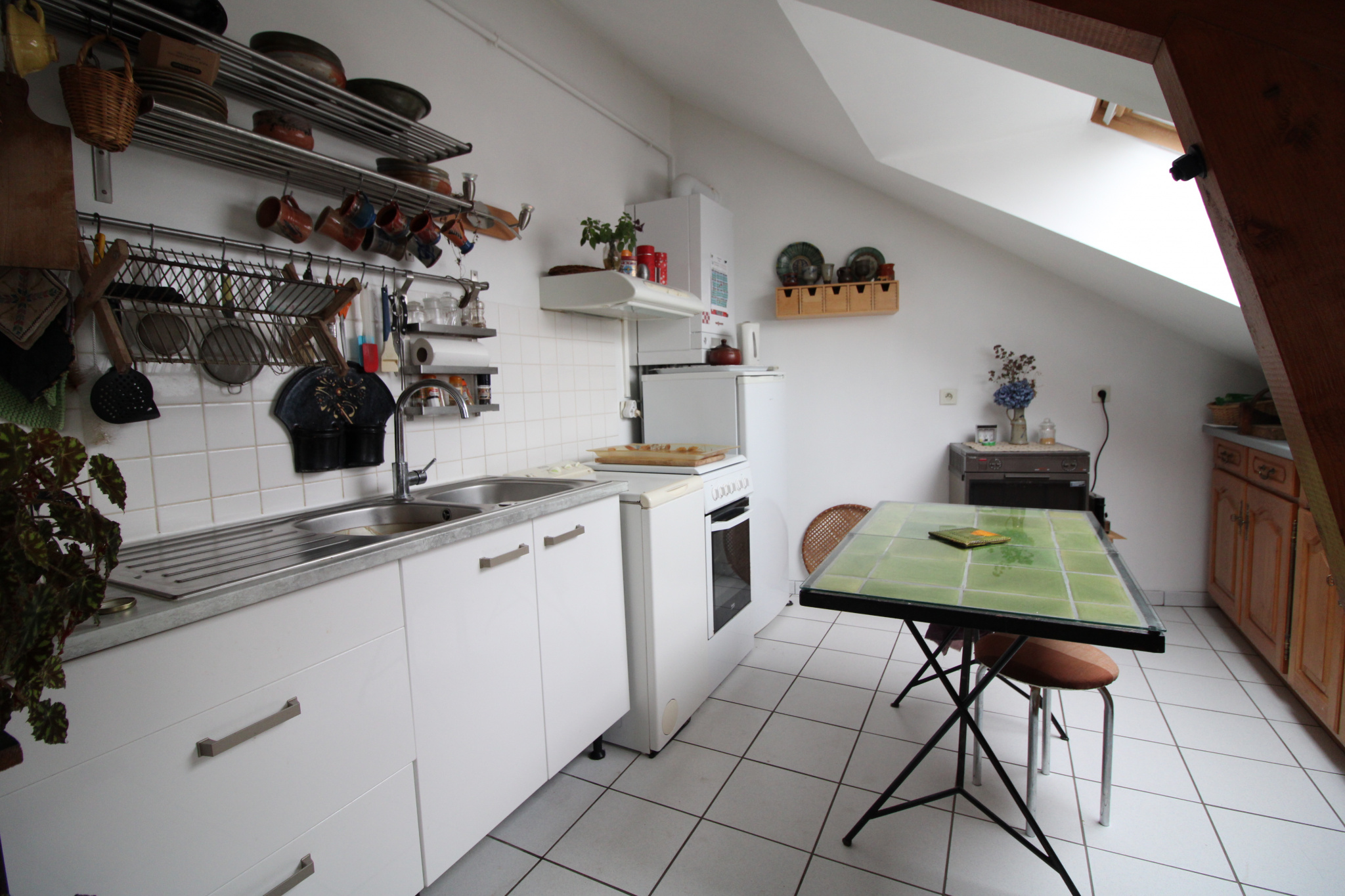 EN PLEIN COEUR DE LUNERAY APPARTEMENT DANS RÉSIDENCE SÉCURIS