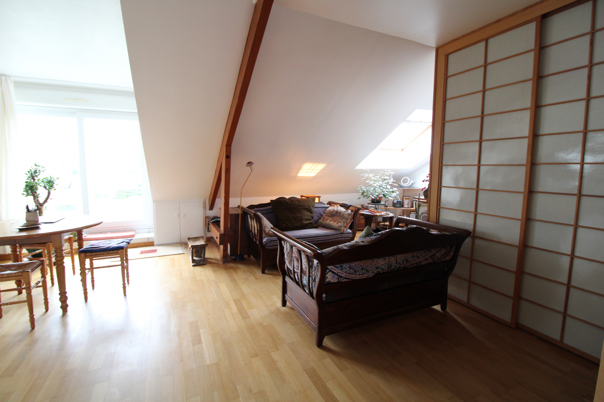 EN PLEIN COEUR DE LUNERAY APPARTEMENT DANS RÉSIDENCE SÉCURIS