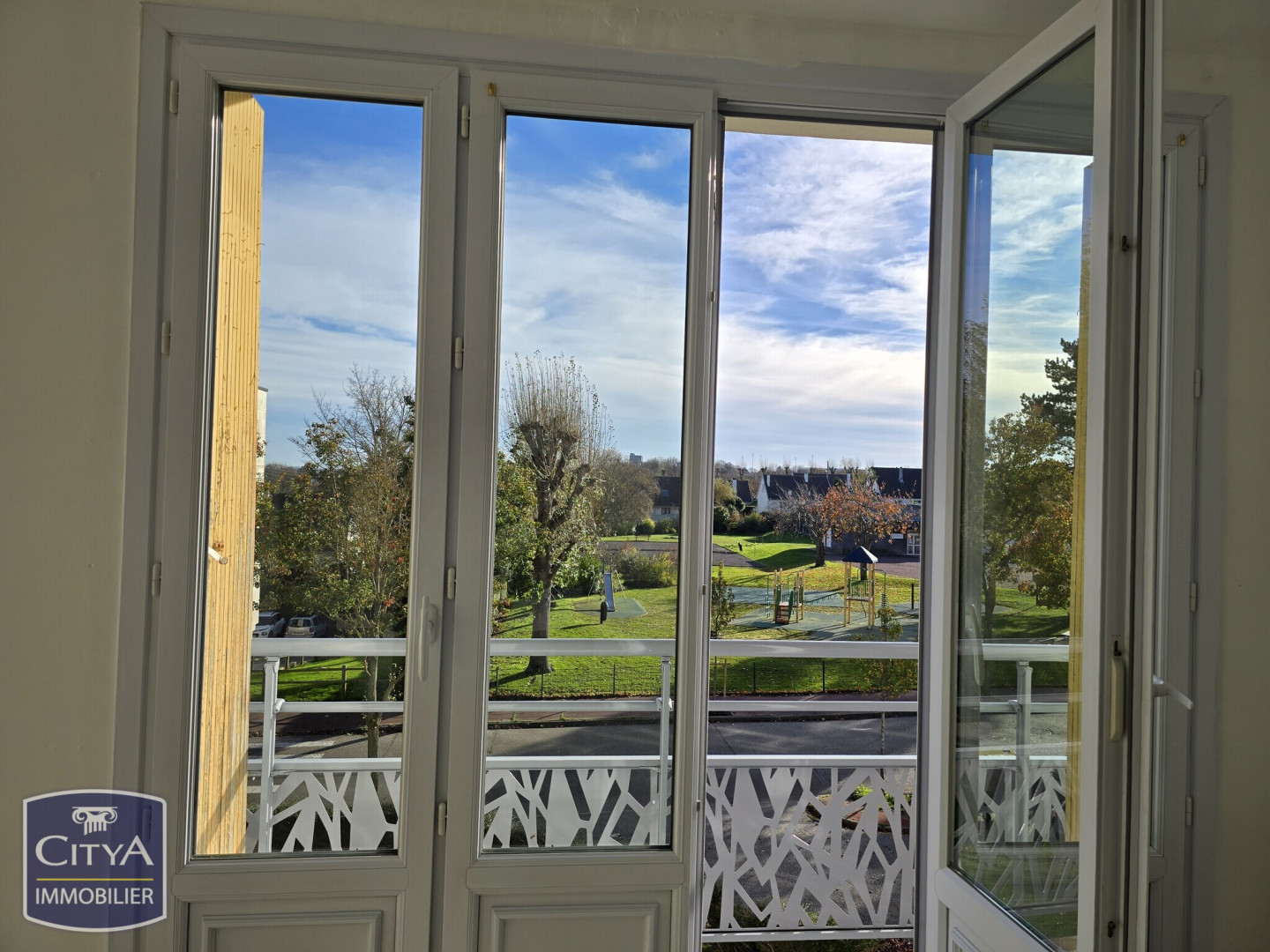 Appartement à vendre • 3 pièces • 2 chambres • 61.2m² • Dieppe Dieppe