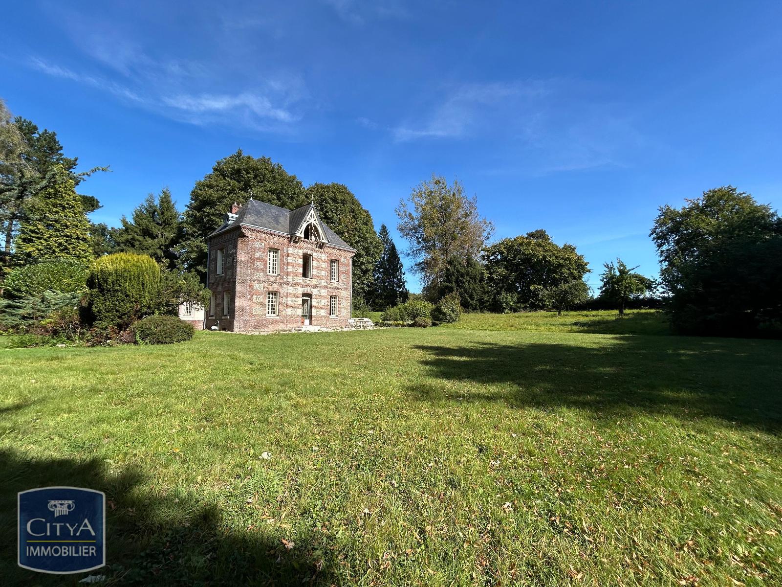 Maison à vendre • 4 pièces • 2 chambres • 113.54m² • Val-de-Saâne Val-de-Saâne