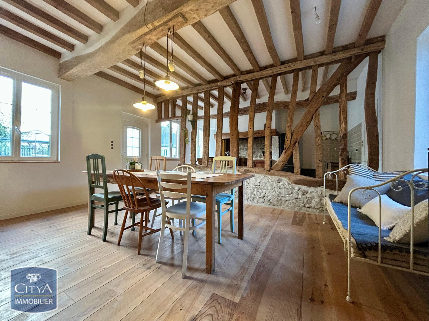 Maison avec terrain • 6 pièces • 2 chambres • 102m² • Canville-les-Deux-Églises Canville-les-Deux-Églises