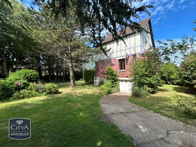 Maison avec terrain • 5 pièces • 4 chambres • 138m² • Dieppe Dieppe